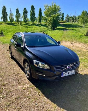 Volvo V60 cena 44900 przebieg: 194000, rok produkcji 2014 z Luboń małe 742